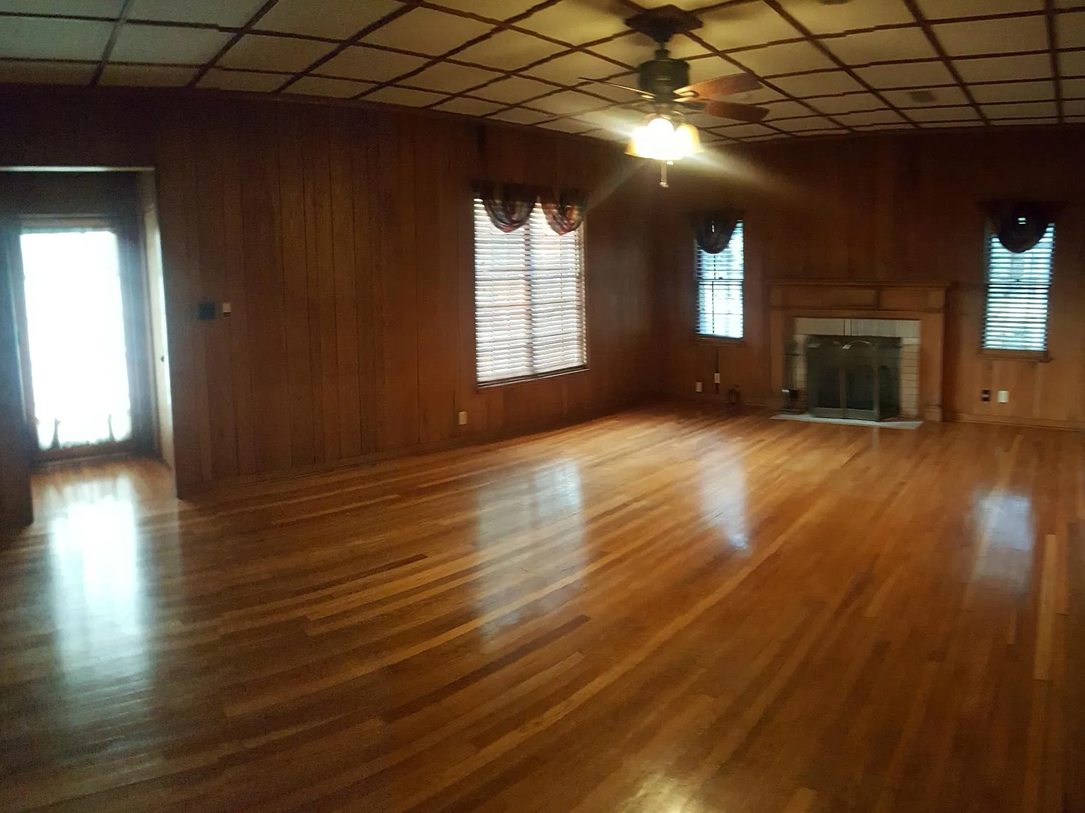 3 bed, 1400 sqft, $1,995 — Photo 3