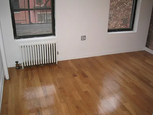 Rented by Sky Management | media 28