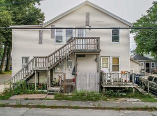 16 Holly St, Buzzards Bay, MA 02532
