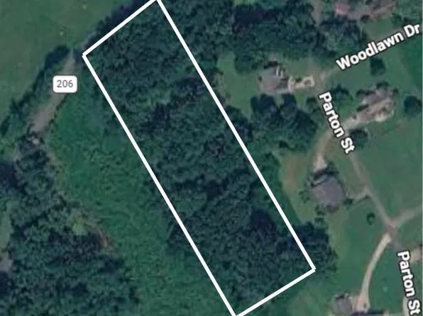 Parton St, Bridgeport, AL 35740