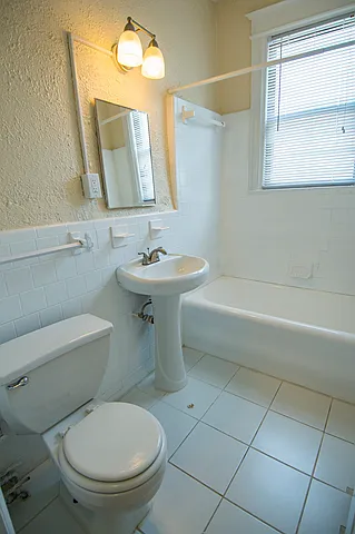Connecticut Avenue Apartments/Dore/The Abby — Photo 38