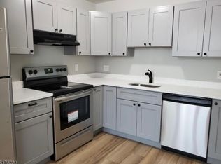 35 S Willow St UNIT A, Montclair, NJ 07042