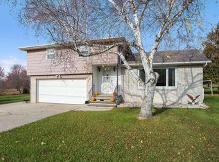 435 Main St, Casco, WI 54205