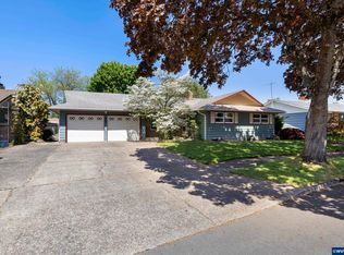 427 Wilshire Dr N, Salem, OR 97303