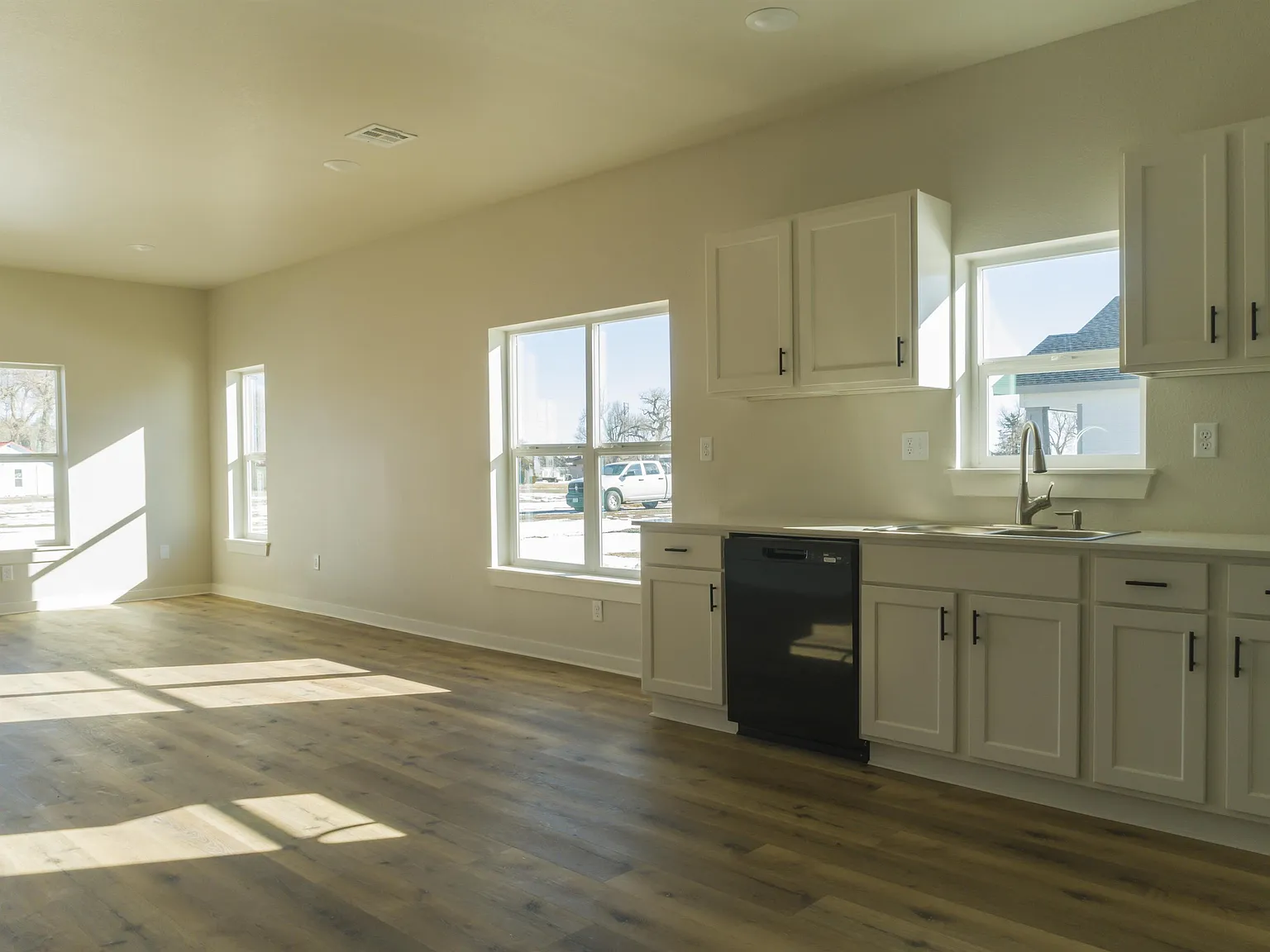 Ark Valley Flats - 28721 CR 24.6 - 1 — Photo 3