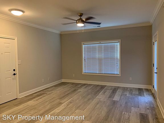 3rd image of 249 Greenwood Ln APT 55