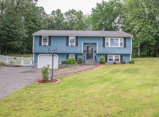 62 Ayers Village Rd, Methuen, MA 01844