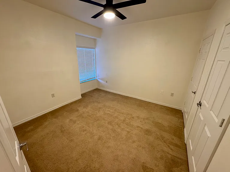 7702 Plantation Cir — Photo 18