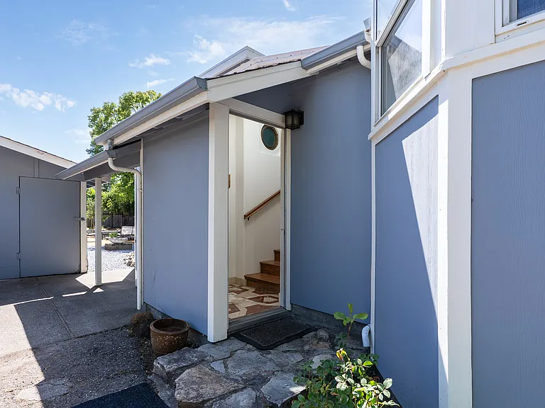 9558 Frederica Ave — Photo 35