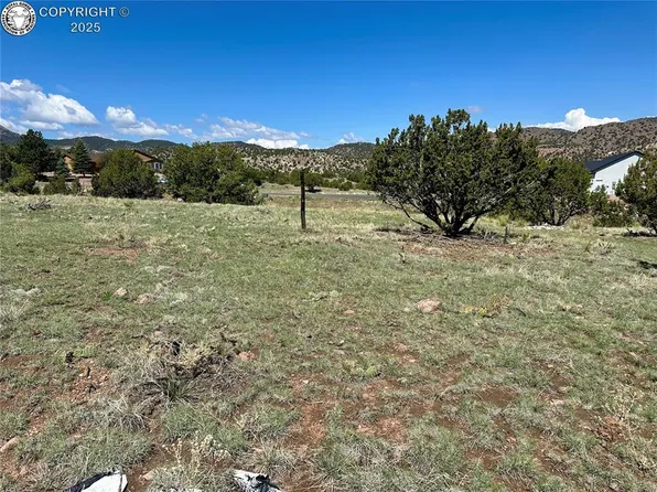 140 N Osprey Ct, Canon City, CO 81212