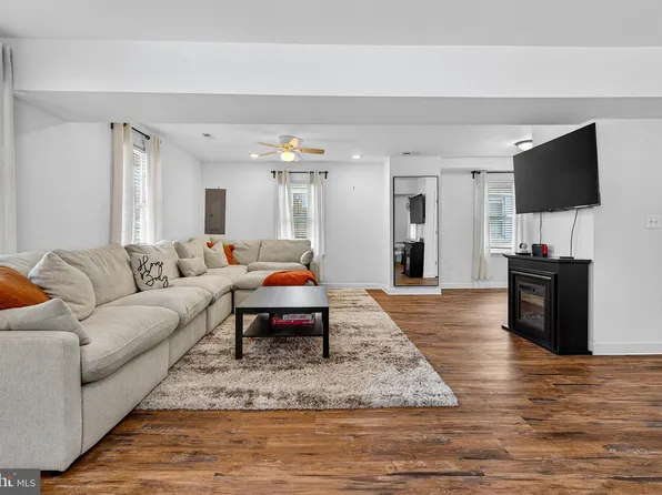 2524 Sycamore Ave, Sparrows Point, MD 21219