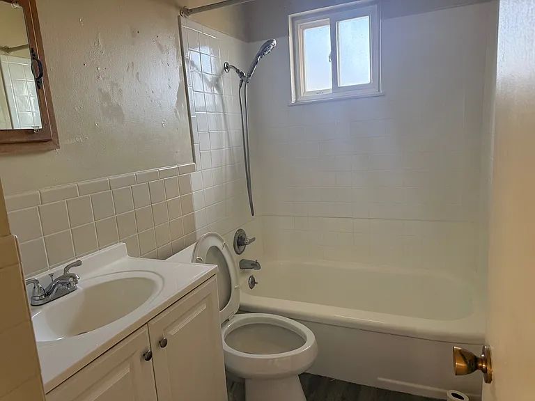 820 N Duffield Ct — Photo 6
