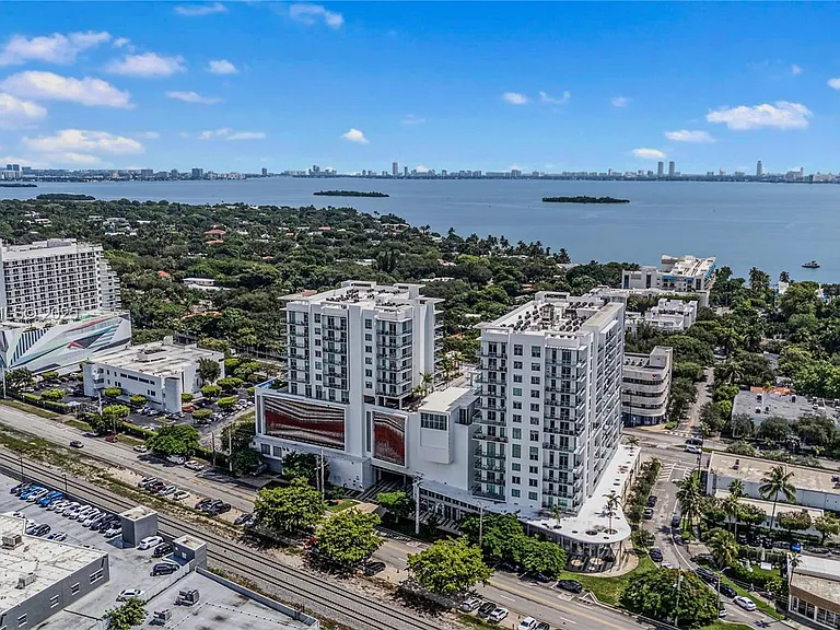 3900 Biscayne Blvd #S-904 — Photo 6