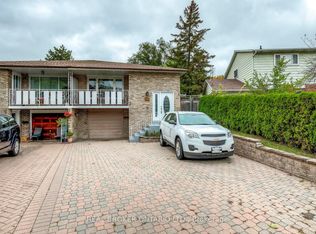 43 Hammond Rd E, Mississauga, ON L5M 2A1
