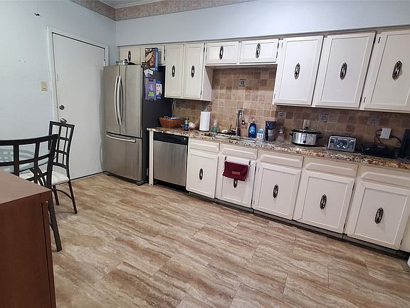 2nd image of 834 Pebble Beach Dr