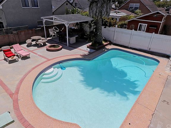 5th image of 17805 Doty Ave