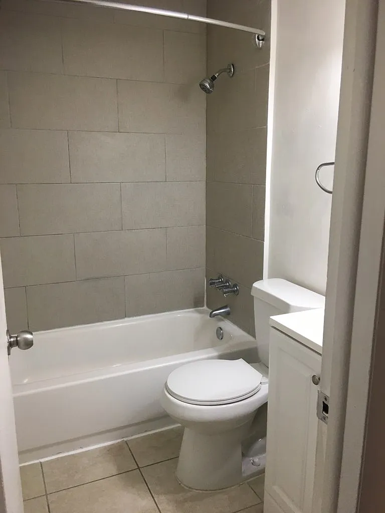 1 bed, 900 sqft, $1,600 — Photo 1