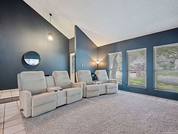 5th image of 15203 SUMMERTON OAK ST