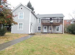 144 4th St NW #2, Pulaski, VA 24301