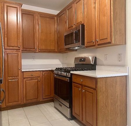 4th image of 20 Taft Ln