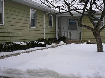 1st image of 719 Andover St SE