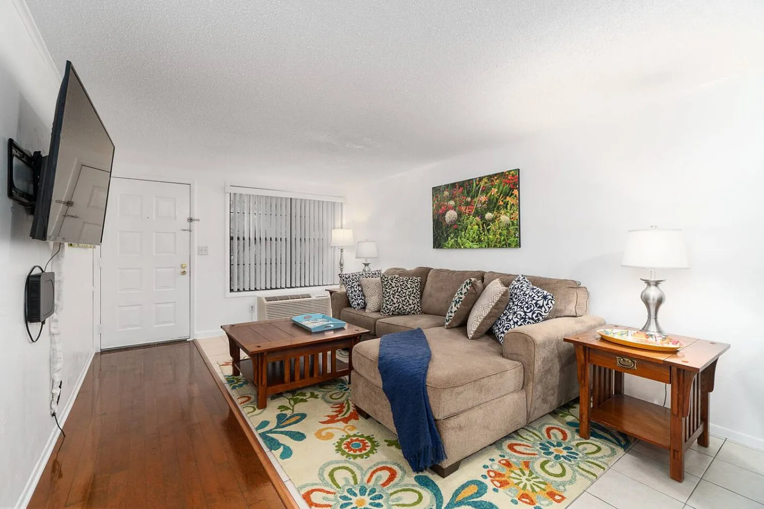 1 bed, 1.0 bath, $2,922 — Photo 1