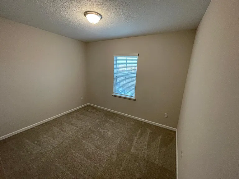 270 Brandon Lakes Dr #270 — Photo 35