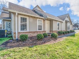 1306 Fairways Lookout APT A, Chesapeake, VA 23320