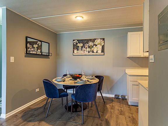 5th image of 10435 Menard Ave #320-2NW