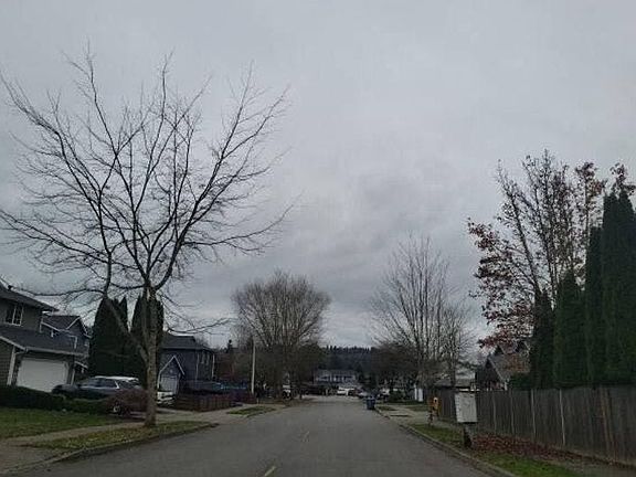 4th image of 16957 158th Pl SE