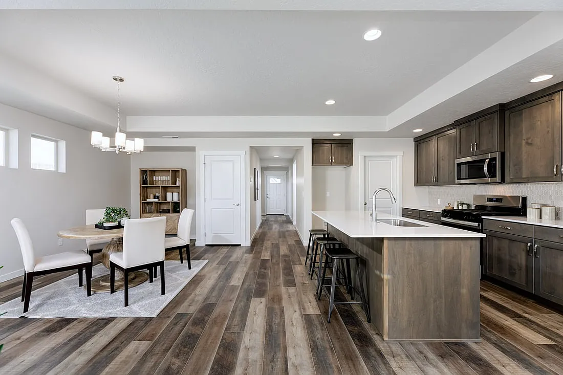 112 W Radiant Ridge Dr — Photo 4