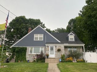 2 Grandview St, Wolcott, CT 06716