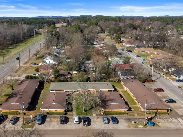 4510 Foster Ave SW, Huntsville, AL 35805