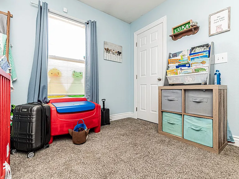 1531 N Clay St — Photo 17