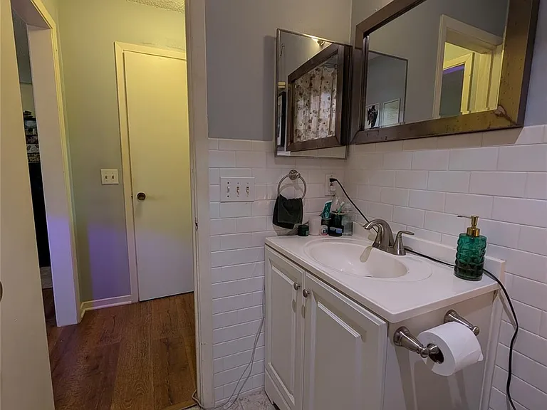 3119 Tom Green St #2 — Photo 10