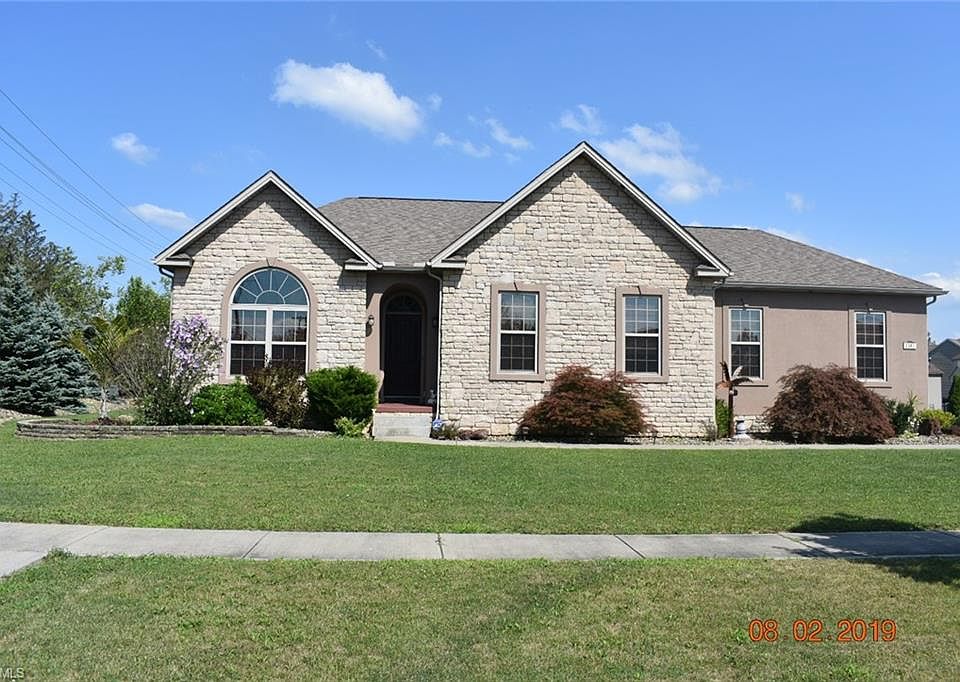 1st image of 1367 Easton Way