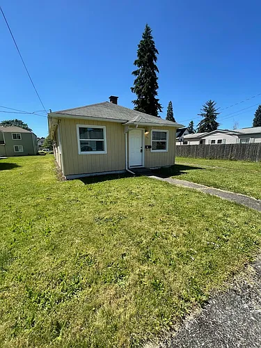 1050 Hiatt St Photo 1 1050 Hiatt St Photo 1