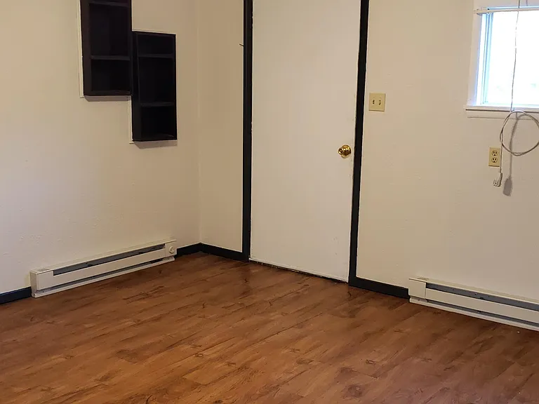 772 N Main St #2 — Photo 3