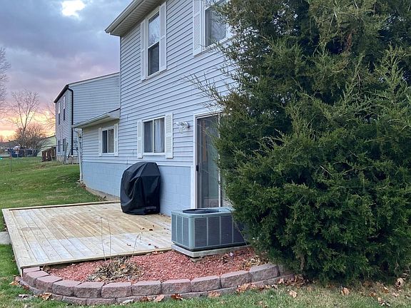 3rd image of 730 Cherryhurst Dr
