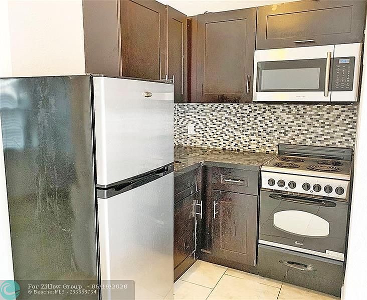 1st image of 1501 SW 24th St #3