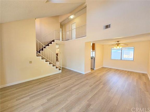 3rd image of 29513 Greenhill Dr