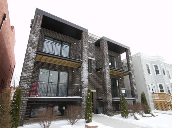 4211 W Roscoe St #1E, Chicago, IL 60641