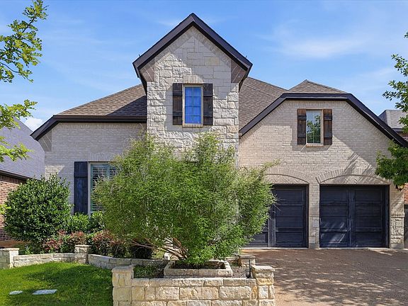 2nd image of 2425 Hunters Blvd