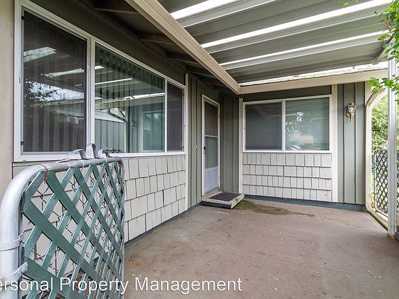 2nd image of 1701 SE 145th Ct