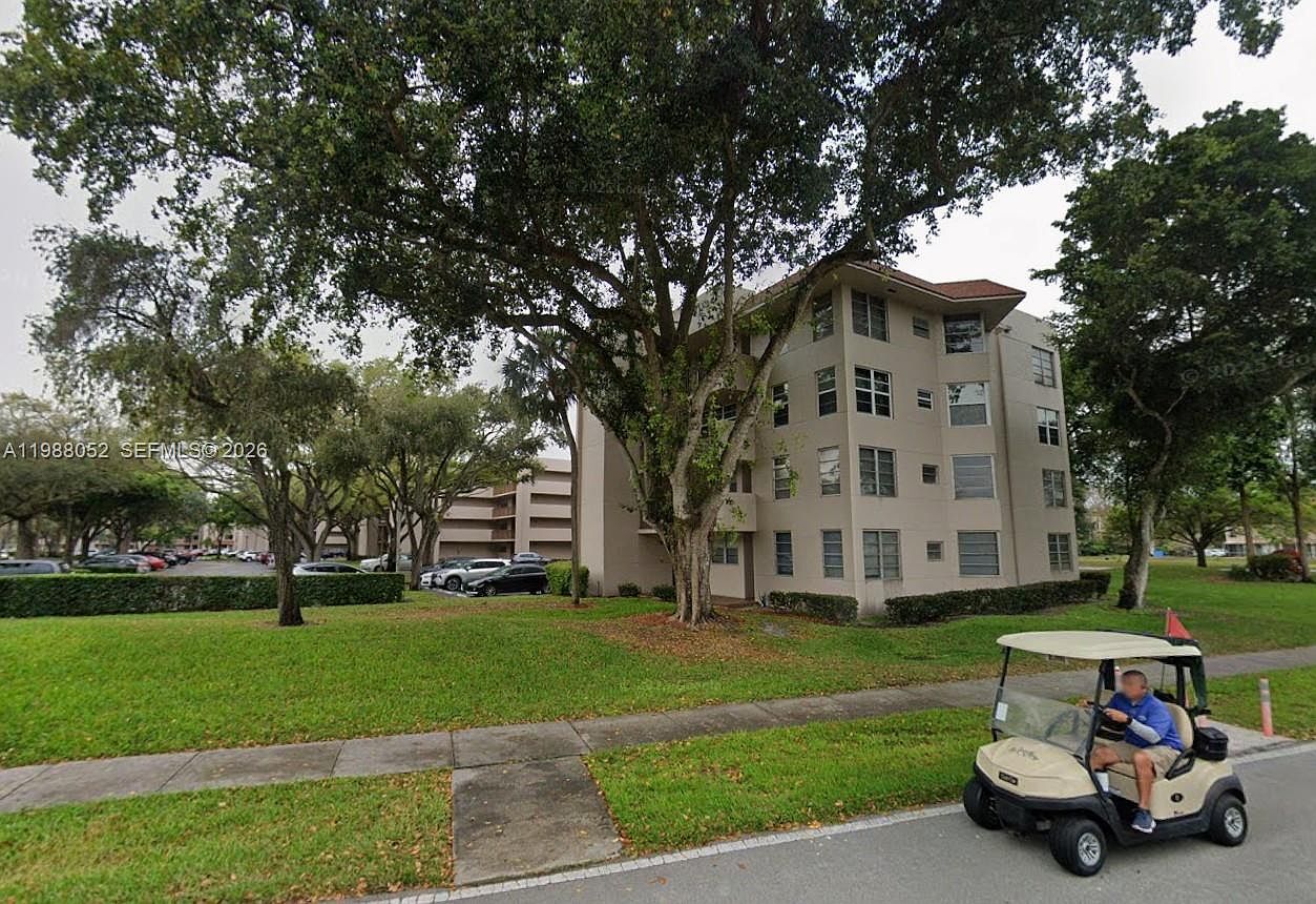 1811 Sabal Palm Dr APT 408
