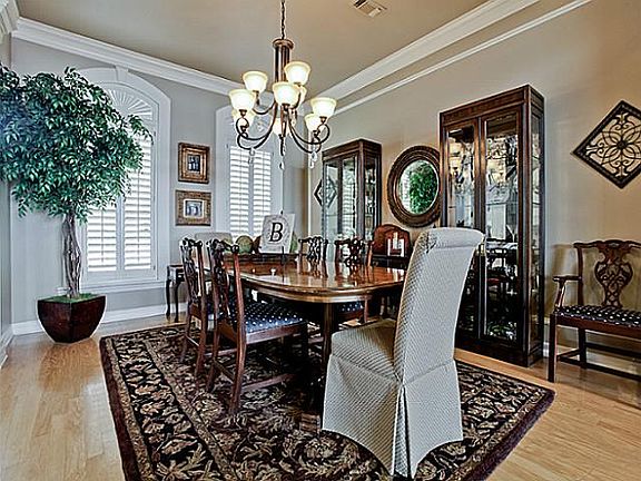 4th image of 6023 Lakehurst Ct