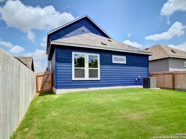 1237 Casetta Run, New Braunfels, TX 78130