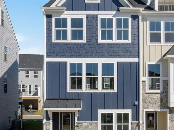 7 Ryan Way, Charlottesville, VA 22911