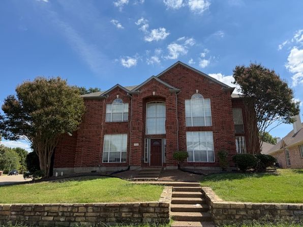 7220 Randall Way