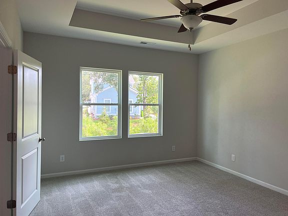 5th image of 371 Trevally Ct